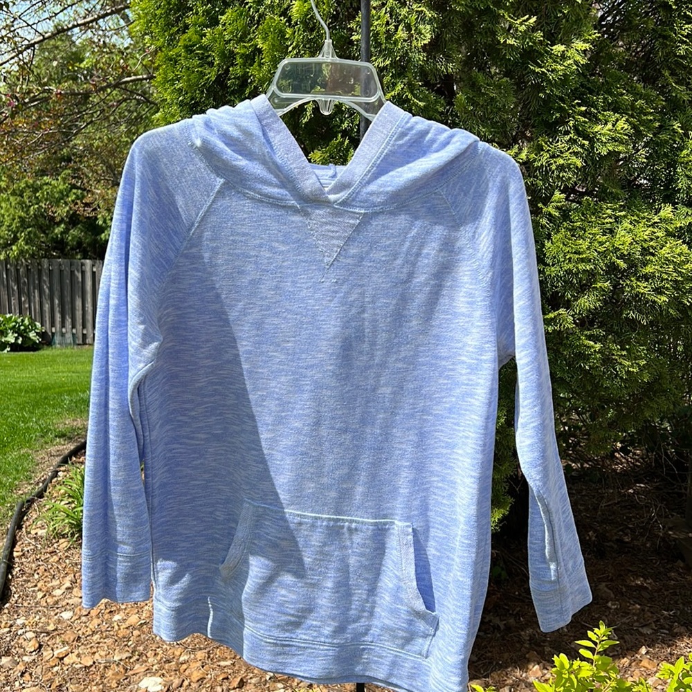 Heathered blue light sweater kangaroo pocket hoodie, L